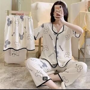 White & Gray Bear Print Women's Pajama Set